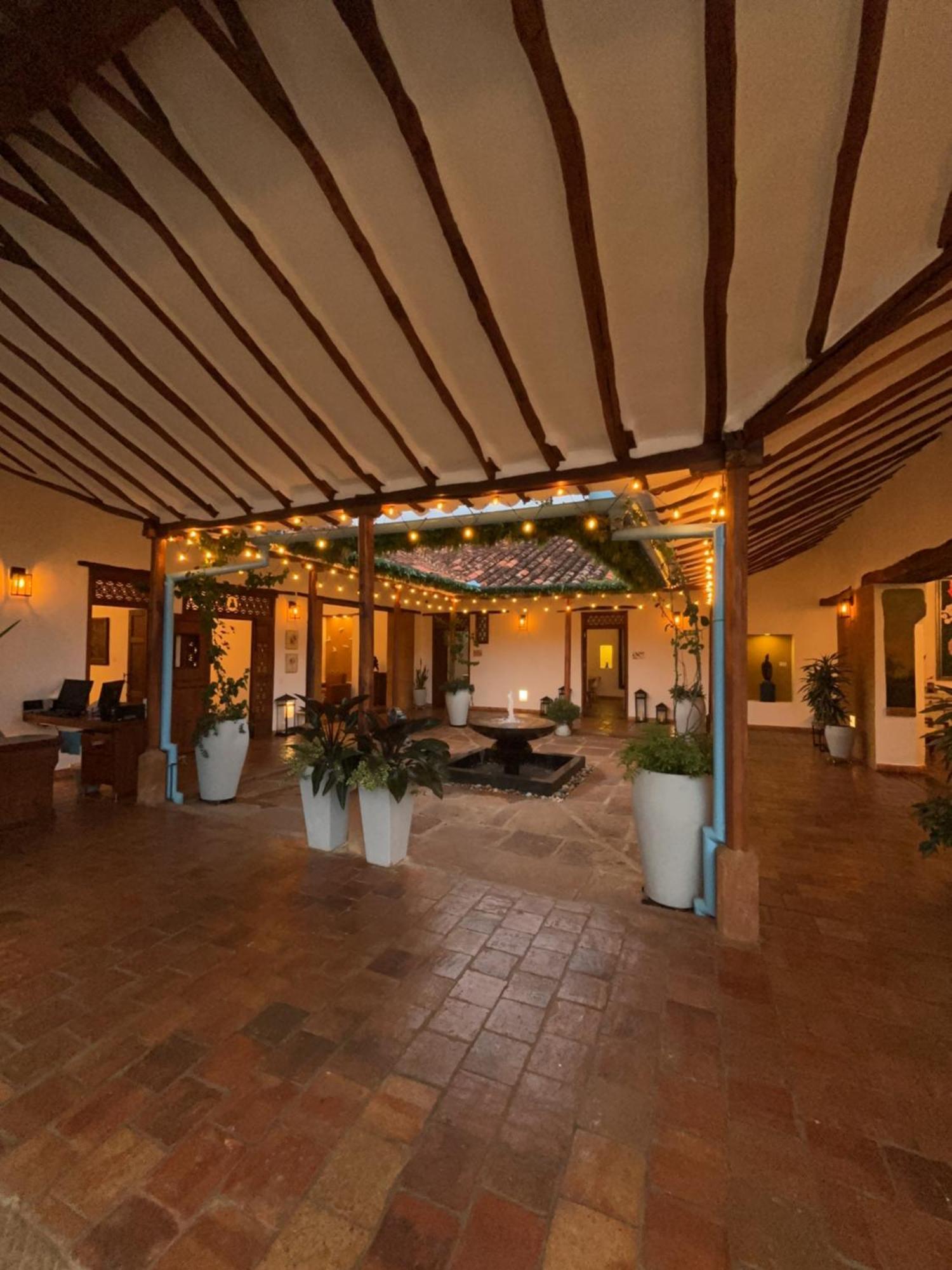 Отель Santa Sofia Casa Boutique Баричара Экстерьер фото